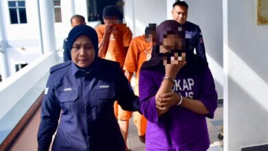 Dera anak angkat